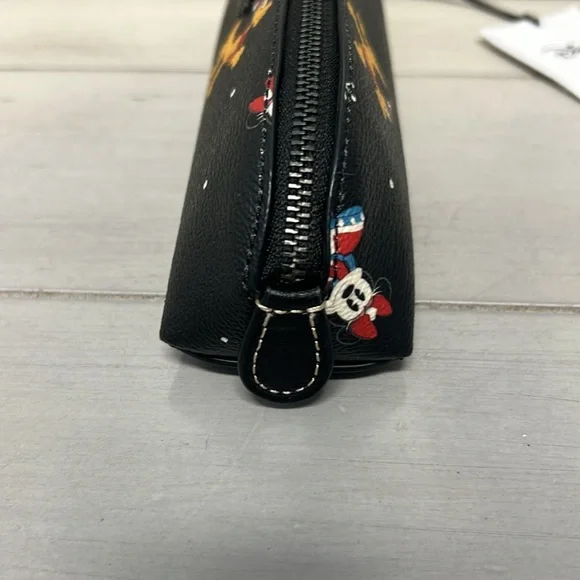 NWT Coach X Disney Christmas Pencil Case - Picture 5 of 8